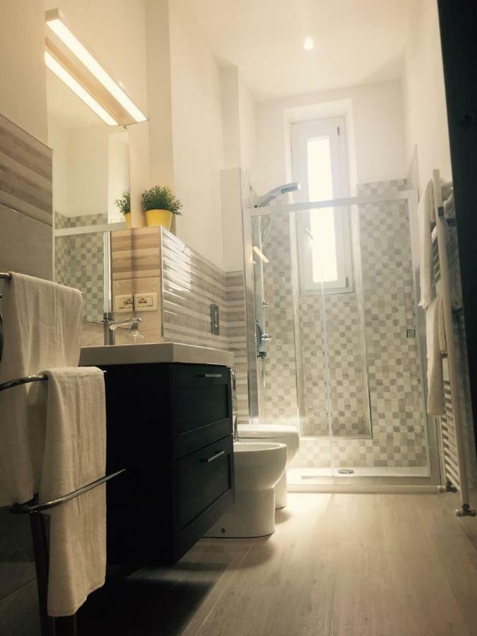 Queen Chic Apartment Специя Экстерьер фото