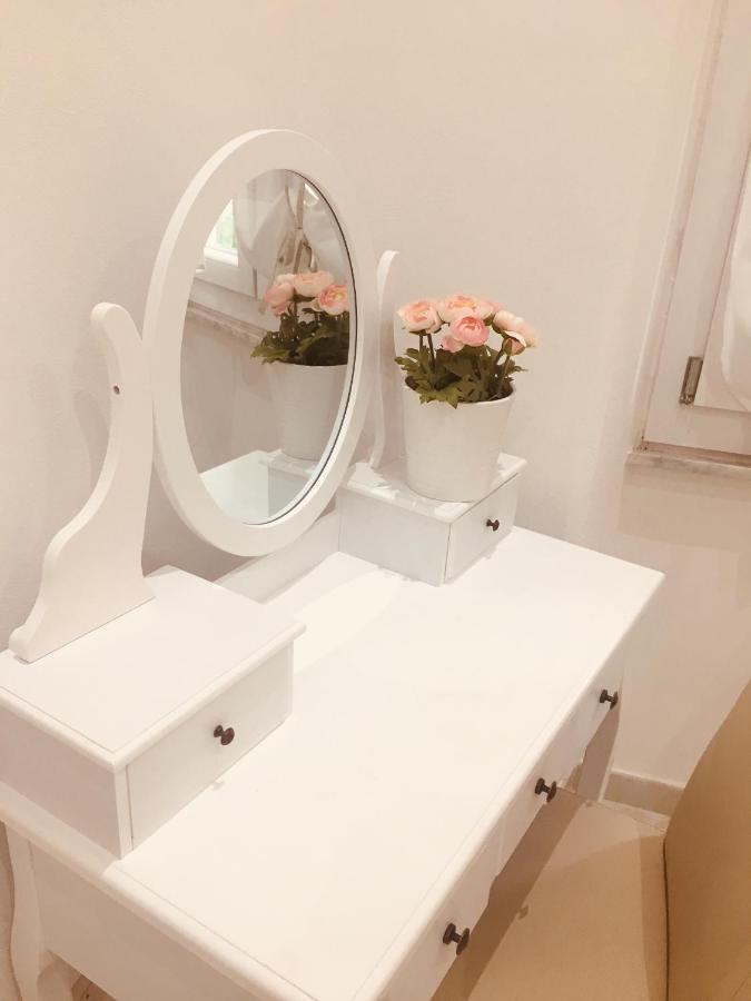 Queen Chic Apartment Специя Экстерьер фото