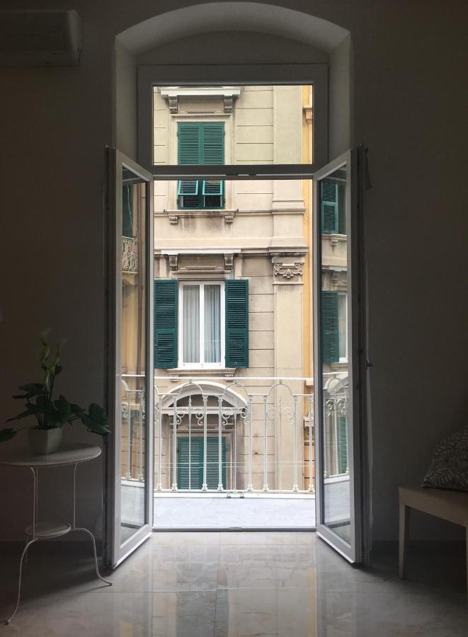 Queen Chic Apartment Специя Экстерьер фото