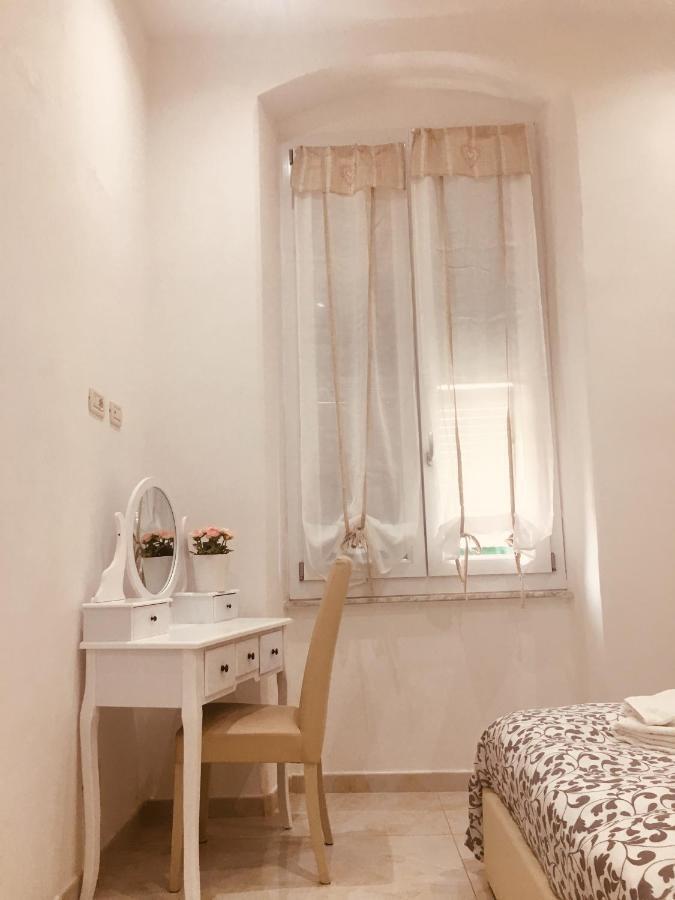 Queen Chic Apartment Специя Экстерьер фото